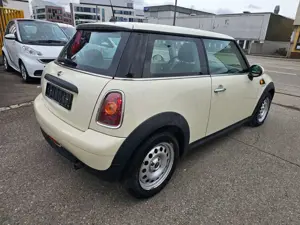 MINI One One TÜV neu Bild 5