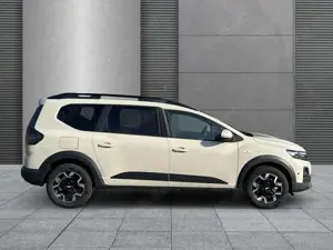 Dacia Jogger Bild 2