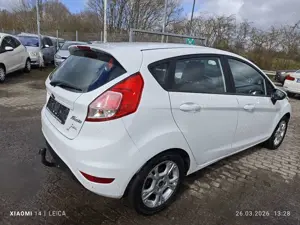 Ford Fiesta 5-Türer 1.25 Ambiente Bild 3