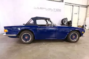 Triumph TR6 Bild 2