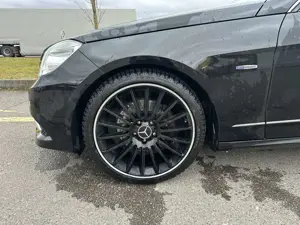 Mercedes-Benz E 350 CGI 7G-TRONIC Avantgarde Bild 3