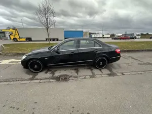 Mercedes-Benz E 350 CGI 7G-TRONIC Avantgarde Bild 2
