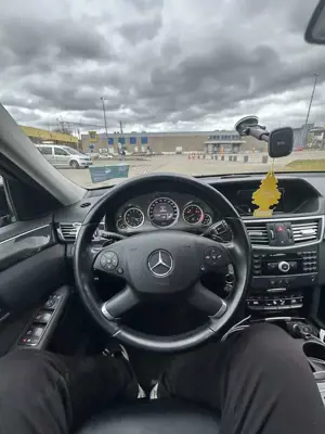 Mercedes-Benz E 350 CGI 7G-TRONIC Avantgarde Bild 4