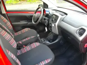 Citroen C1 *nur 47`tkm*1.Hand*in bildschönem Zustand* Bild 5