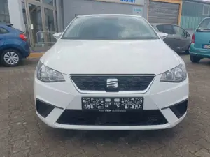 SEAT Ibiza 1.0 TSI 90PS Navi ACC LED FullLink TÜV Neu Bild 2