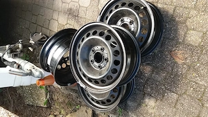 4 Stahlfelgen Kromag von für Mercedes B 180 (248) 6,5J15 ET47 u.evtl. andere Fzg.