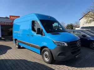 Mercedes-Benz Sprinter Bild 2