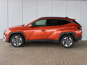 Hyundai TUCSON E-Motion 1.6 T-GDi HEV 2WD / LED / ACC / 2-Zonen K