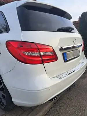 Mercedes-Benz B 180 (BlueEFFICIENCY) Bild 4
