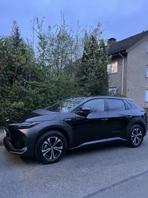 Toyota bZ4X FWD