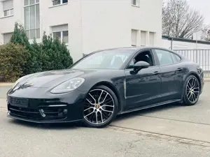 Porsche Panamera Platinum-Edition/PORSCHE GARANTIE/1HAND/VOLL