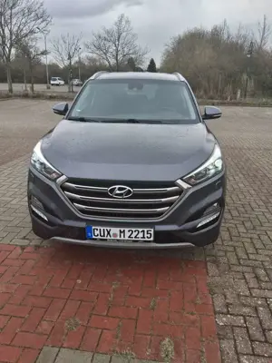 Hyundai TUCSON blue Premium 2WD, AHK, Winterreifen auf Alu