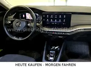 Skoda Octavia Combi 2,0 TDi DSG ACC KAMERA PDC SHZ DAB Bild 3