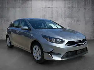 Kia Ceed / cee'd Ceed 1.5 T-GDI Vision Sitzheizung*Rückfahrkamera Bild 5
