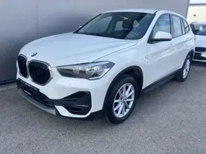 BMW X1 sDrive20iA*Kamera*Navi*PDC*Multi Bild 3