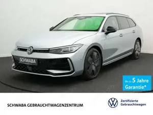 Volkswagen Passat Variant R-Line 2.0 TDI 4M *PANO*AHK*19"*