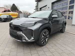 Toyota Yaris Cross 1.5 Hybrid ELEGANT 130 PS *2026* Bild 3