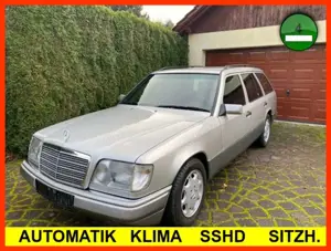 Mercedes-Benz E 200 T AUTOMATIK TOP-ZUSTAND H-KENNZ. SITZH.