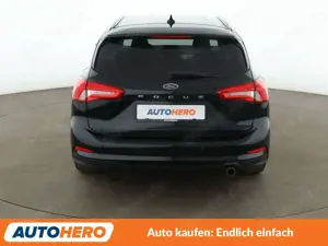 Ford Focus 1.0 EcoBoost CoolConnect*NAVI*LED*SPUR*PDC*SHZ* Bild 4