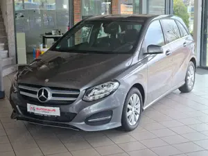 Mercedes-Benz B 180 BE Sports Tourer *Scheckheftgepflegt,2.Hand,Navi*