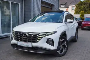 Hyundai TUCSON Prime Plug-In 4WD Pano Belüf Lenk+4SH ACC