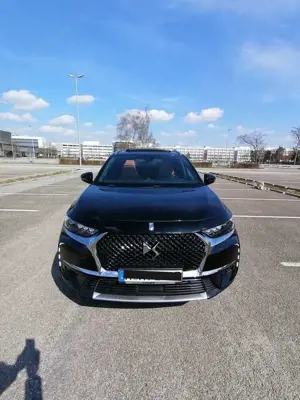 DS Automobiles DS 7 Crossback Opera