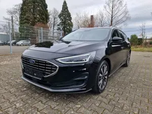 Ford Focus Turnier Titanium X Virtual LED AHK ACC RF