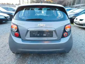 Chevrolet Aveo Bild 3
