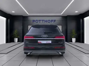 Audi Q7 55 TFSI Q S LINE PANO AHK MATRIX BO Bild 3