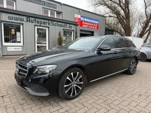 Mercedes-Benz E 350 d T RFK°PANO°NAVI°4xSZHG°TEMPOM°VOLLLEDER!