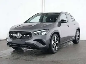 Mercedes-Benz GLA 200 *Progressive Line Advanced*Memory*Night*