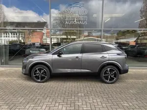 Nissan Qashqai MHEV 158 Xtronic Tekna HUD Pano Matrix Bild 3