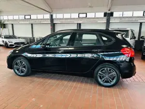 BMW 220 Bild 3