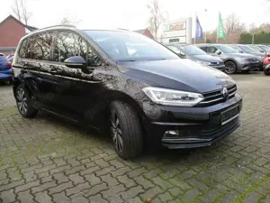 Volkswagen Touran Diesel 2.0 TDI SCR DSG Highline Bild 2