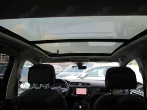 Volkswagen Touran Diesel 2.0 TDI SCR DSG Highline Bild 5