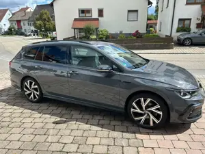 Volkswagen Golf Variant Golf VIII Variant 2.0 TSI OPF DSG R-Line