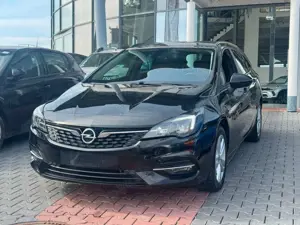 Opel Astra Sports Tourer Business NAVI. LED. SHZ. PDC