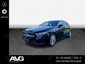 Mercedes-Benz A 250 A 250 e Kompaktlimousine MBUX|PDC|RFK|SHZ|17 Navi