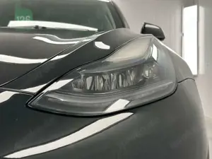 Tesla Model 3 Bild 5