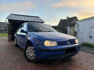 Volkswagen Golf 1.6
