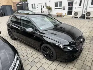 Volkswagen Golf 1.5 eTSI 110 kW R-Line