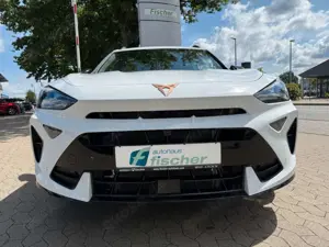 CUPRA Formentor VZ 1.5 TSI e-Hybrid Pano AHK Matrix Bild 4