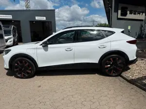 CUPRA Formentor VZ 1.5 TSI e-Hybrid Pano AHK Matrix Bild 5