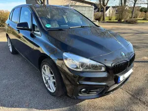 BMW 218 Pano Navi AHK usw......