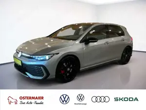 Volkswagen Golf VIII 2.0 TSI GTI Matrix.DCC.BlackP.SideA.TravelA.K