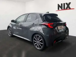 Toyota Yaris 1.5 Hybrid GR Sport LED KAMERA Bild 5