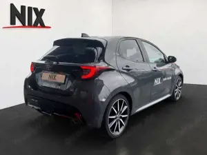 Toyota Yaris 1.5 Hybrid GR Sport LED KAMERA Bild 4