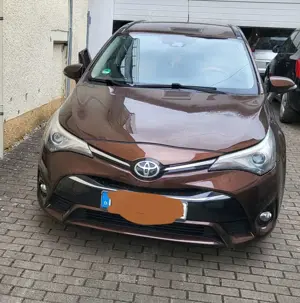 Toyota Avensis Touring Sports 2.0 D-4D Business Edition Bild 2