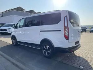 Ford Tourneo Custom Active L1 Automatik, ACC+XENON+KAMERA+PDC+NAVI+DAB Bild 3