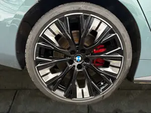BMW i4 M50 xDrive M SPORT PRO ADAPTLED/GLASDACH Bild 5